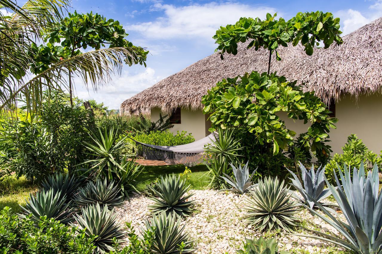 Malibu Popoyo Hotel Exterior foto